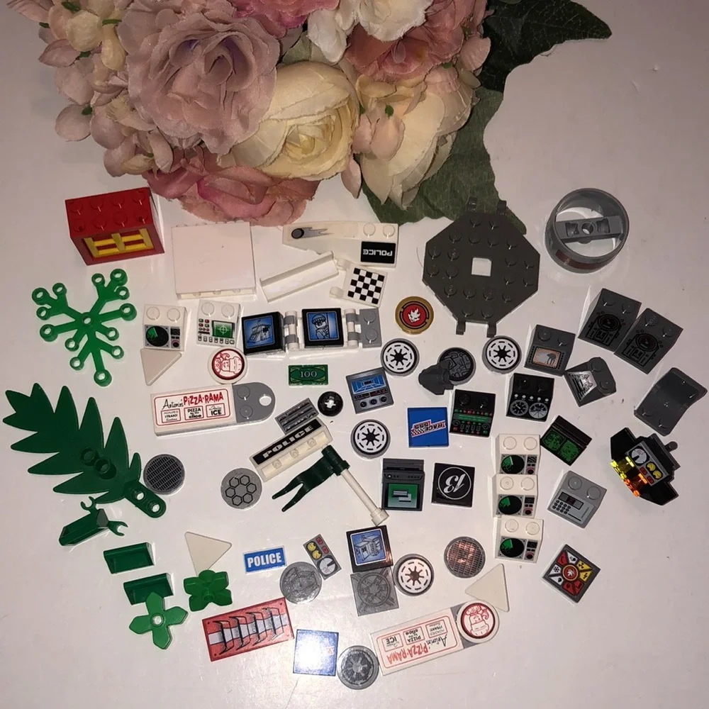 LEGO ACCESSORIES LEGO COMPUTER LEGO PARTS Star Wars LEGO City Sets